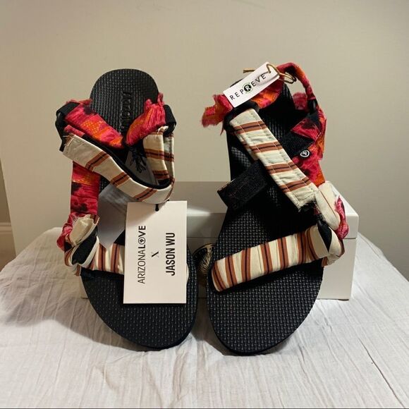 ARIZONA LOVE TREKKY SANDALS BY JASON WU - 41 (11) - Picture 3 of 8
